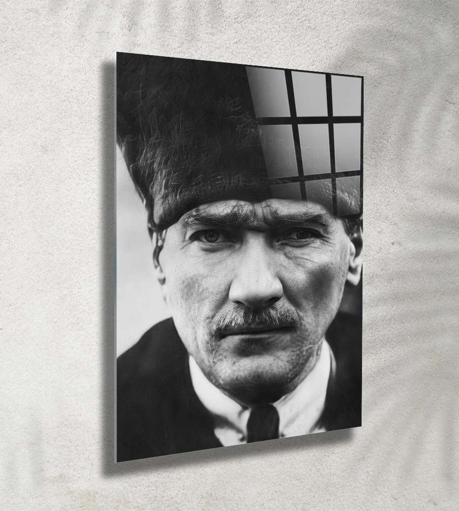 Atatürk Cam Tablo 1015