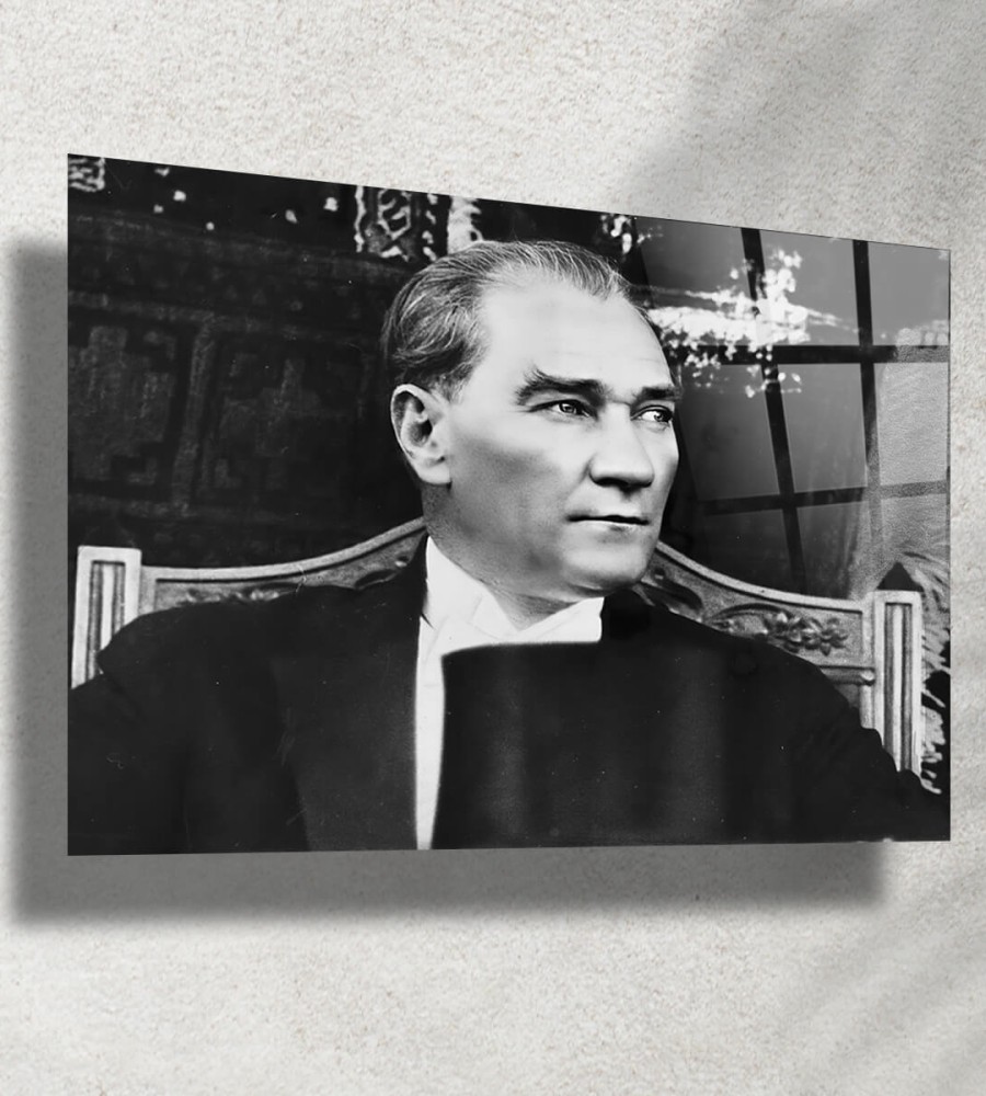 Atatürk Cam Tablo 1042